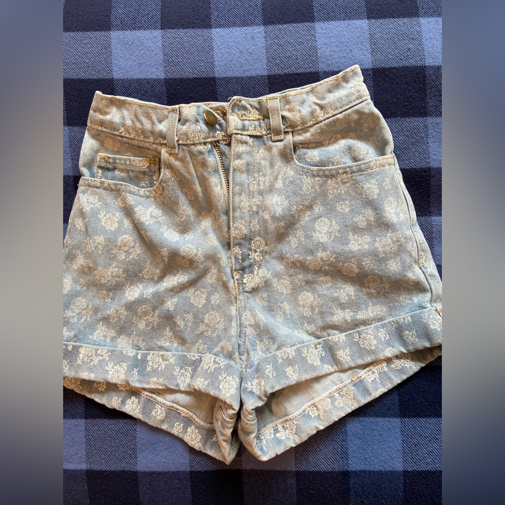 High waisted American Apparel 25 shorts floral High Rise